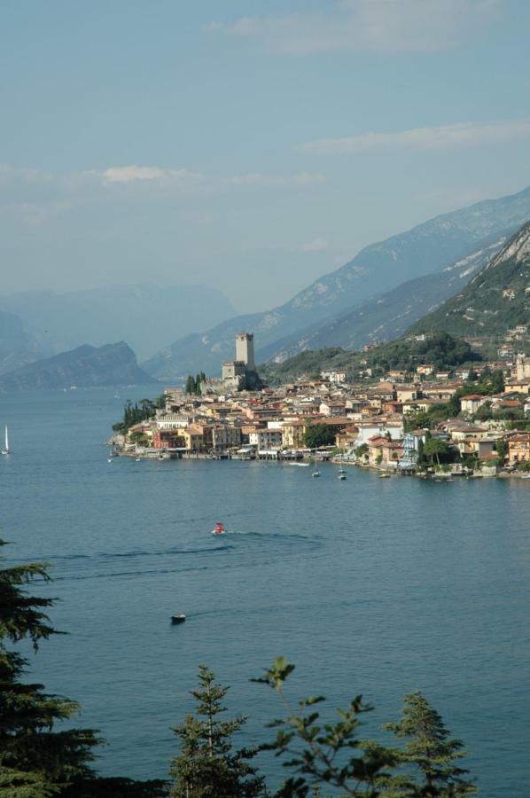 La Corte Di Magu Malcesine Luaran gambar